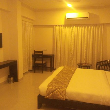אודייפור Hotel Mukund Villas מראה חיצוני תמונה